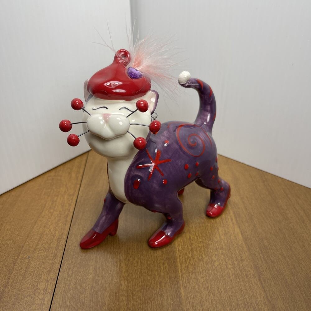 Amy Lacombe Cat Figurine Vintage Purple & Red Feather Hat 2004 Whimsiclay